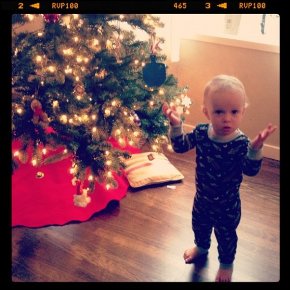 toddler-christmas-tree