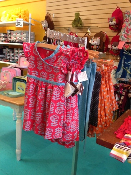 Clothing stores online Used kids clothes online store