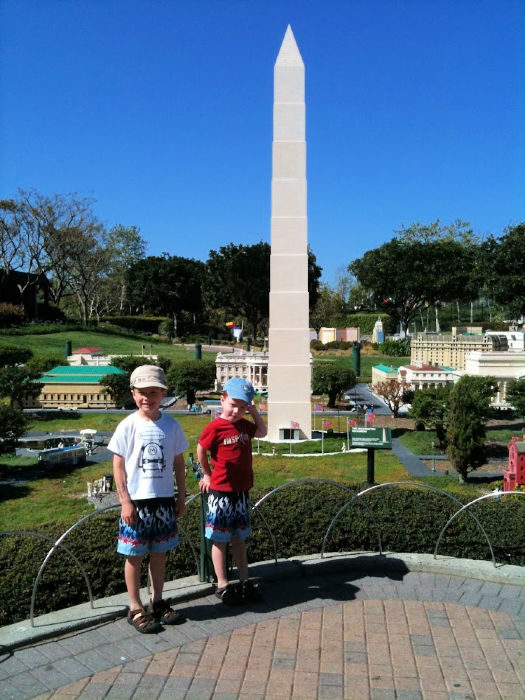 LEGOLAND's Miniland has replicas of cool cities and landmarks