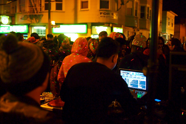 Hip hop dj in the streets