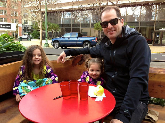 two kids with dad in oakland