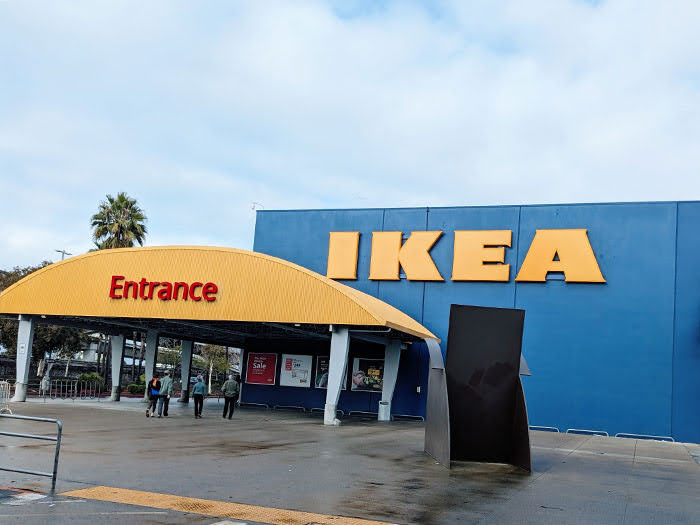 Entrance to Ikea Emeryville