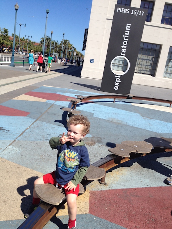 The 3-year olds guide to the Exploratorium #preschoolers #toddlers #sanfrancisco