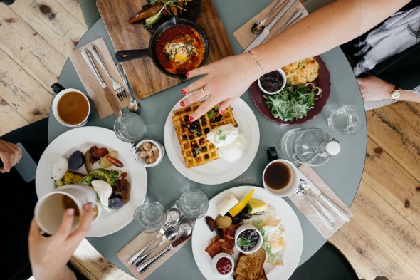 Foodie Mamas new parents support group with delicious meals