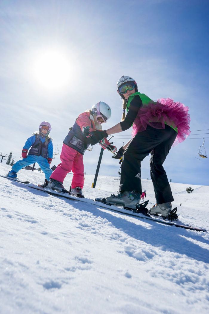Tahoe Donner downhill ski lessons for kids