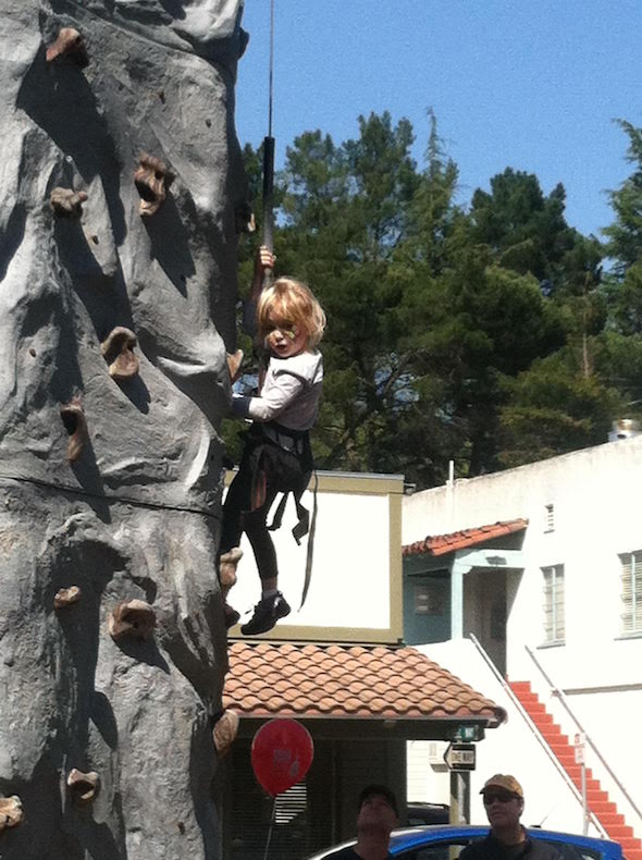 Easter festival at Orinda Theatre Square