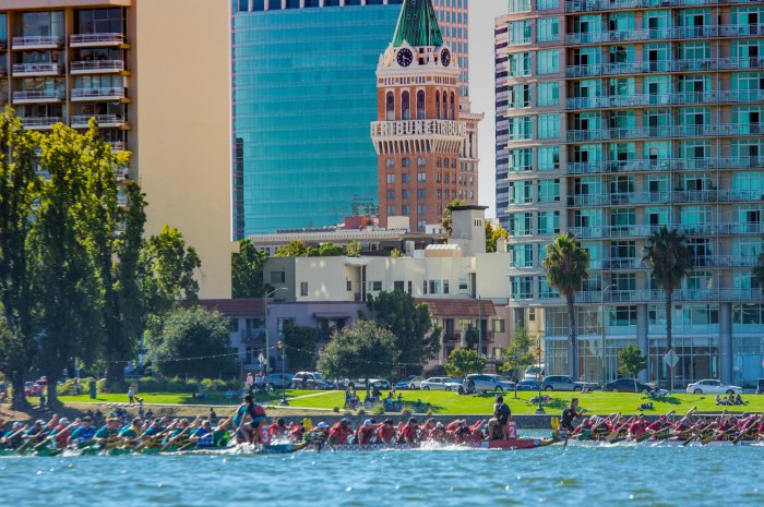Dragon boats on Oakland’s Lake Merritt! 2 Dragon boats in Oakland