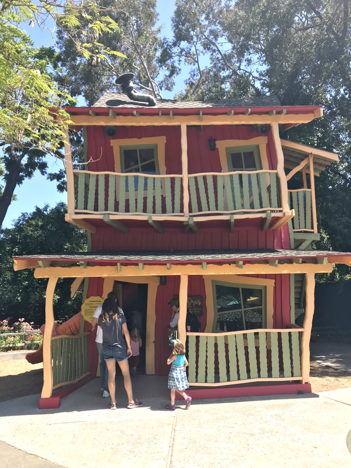 Happy Hollow Park & Zoo in San Jose: Worth the drive! 4 happy hollow playhouse
