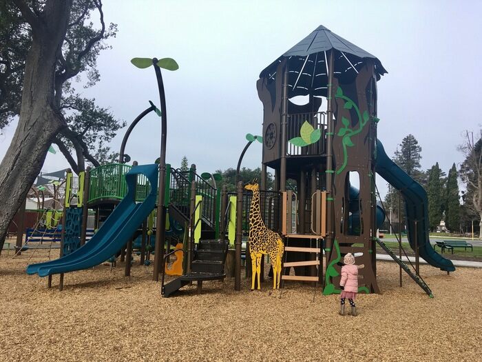 Lincoln Park Playground in Alameda
