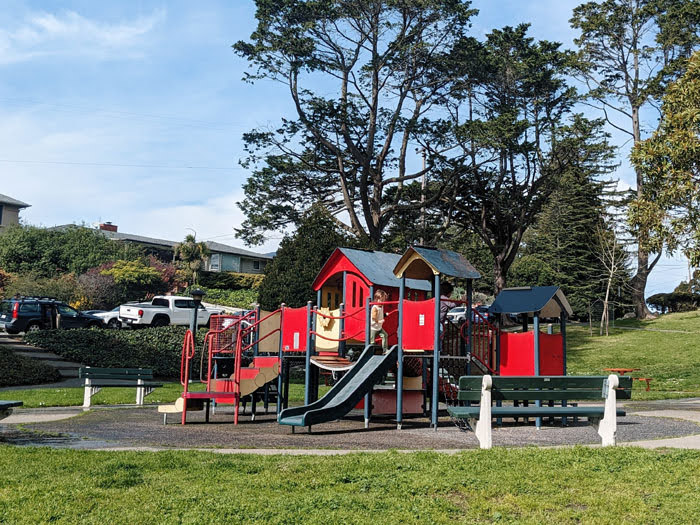 Arlington Park in El Cerrito 