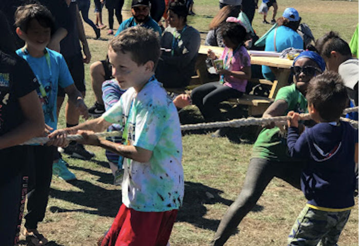 Kids Obstacle Course Challenge tug of war