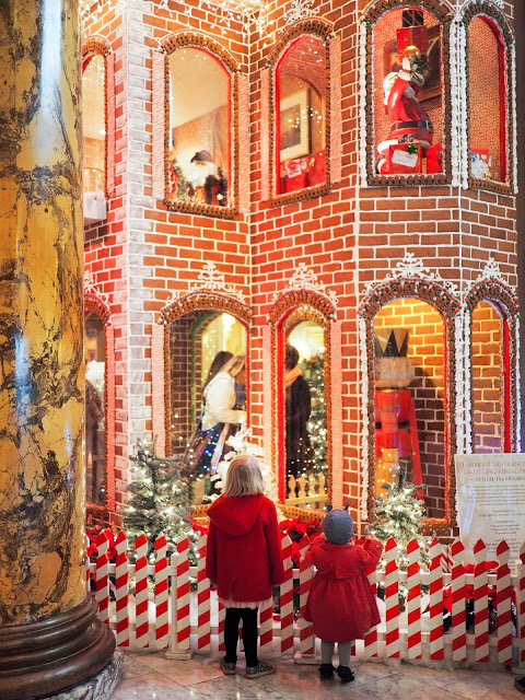 Giant Gingerbread house at the fairmont hotel