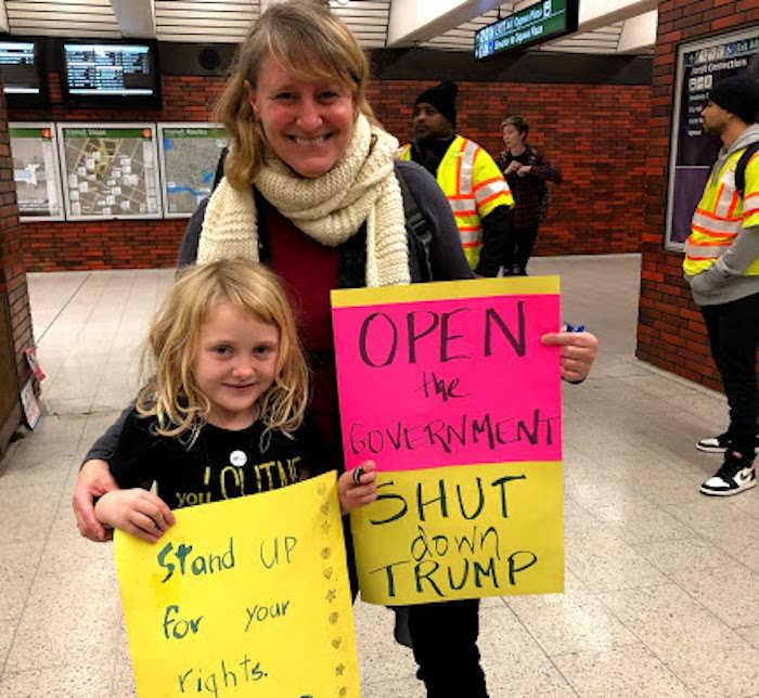Is Women's March Oakland a place for kids? 1 Oakland Women's March with kids