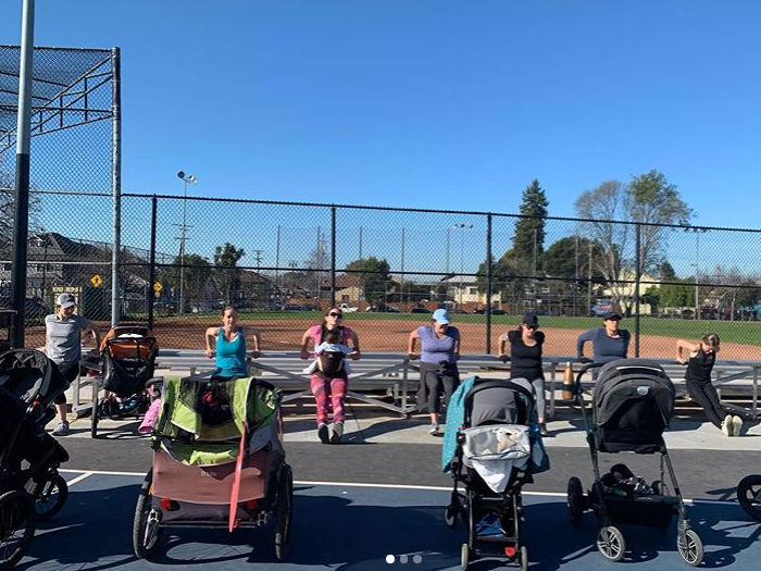 Sign Up for Free Trial Classes for Kids! 1 Parent and baby exercise class