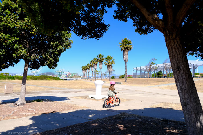 Big Fun at the Port of Oakland's Middle Harbor Shoreline Park 6 Middle Shoreline Park Julia Gidwani 4168