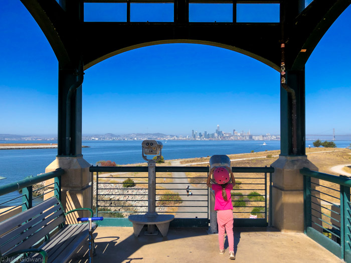Big Fun at the Port of Oakland's Middle Harbor Shoreline Park 5 Middle Shoreline Park Julia Gidwani 9560