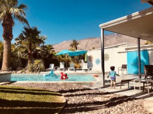 Palm-Springs-Pool