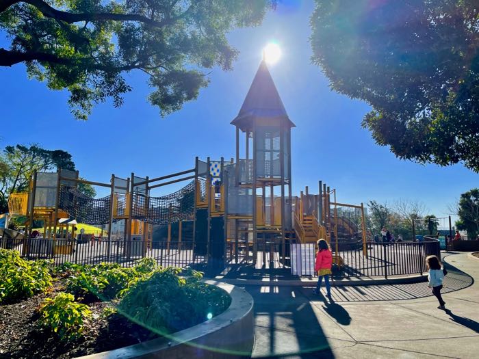 Lafayette Playground: the Tippy Top of San Francisco, Super Clean & Gorgeous 6 IMG 2818