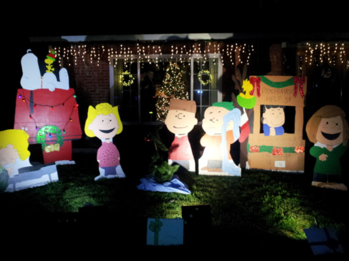 peanuts and friends christmas
