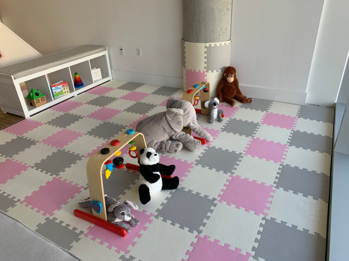 infant play area