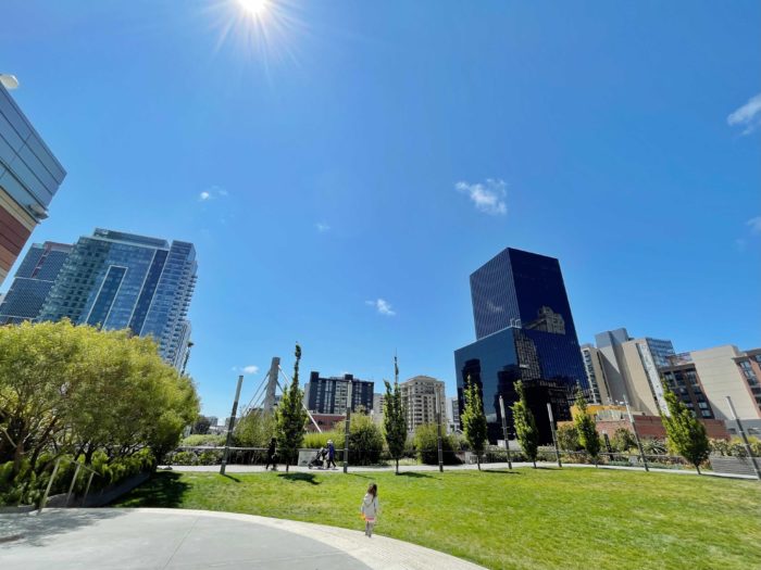 Salesforce Park: Free Gondola Ride and Play Area 5 Salesforce Park