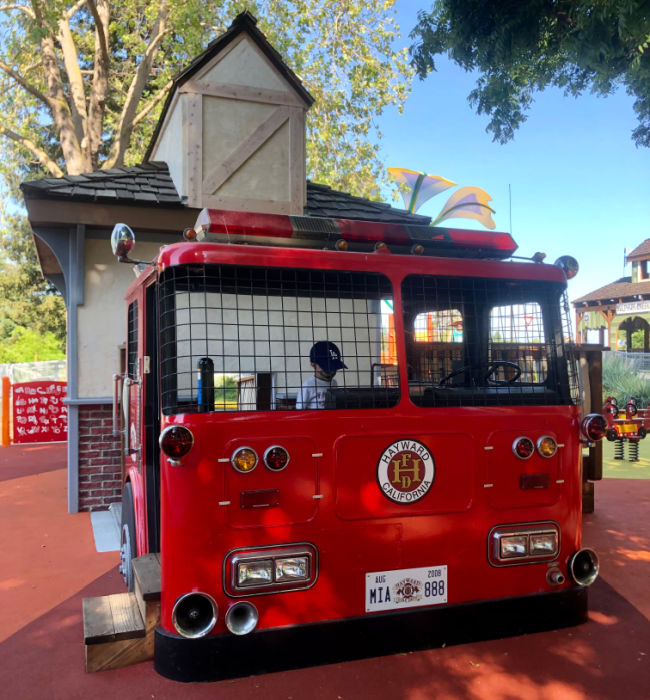 play firetruck
