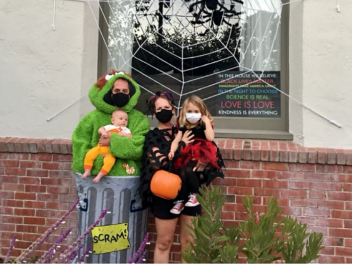Halloween Costumes with baby, big sister, and parents