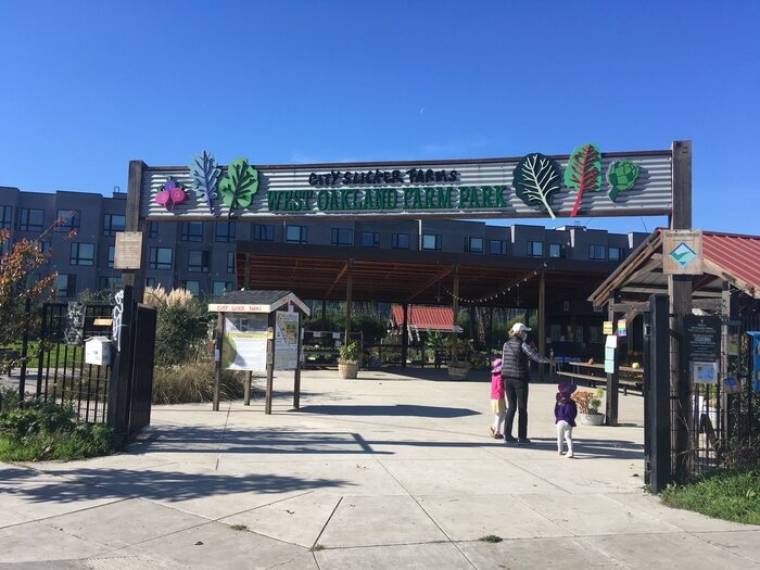 West Oakland Farm Park Sign