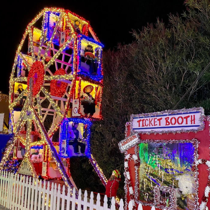 Worth the Drive: Deacon Dave's Awesome Christmas Lights in Livermore 2 Deacon Dave's Christmas lights ferris wheel in Livermore