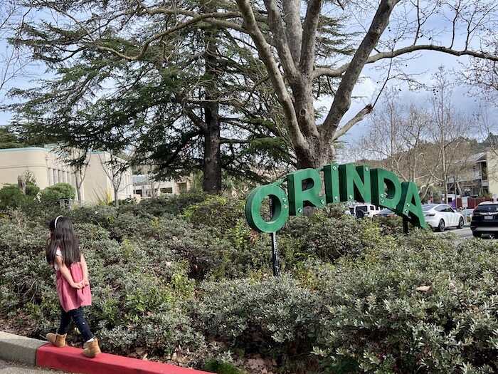 Orinda Sign