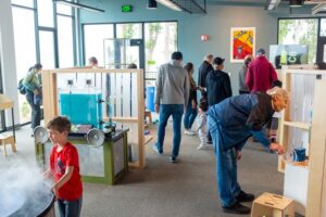 Curiodyssey Indoor Exhibits