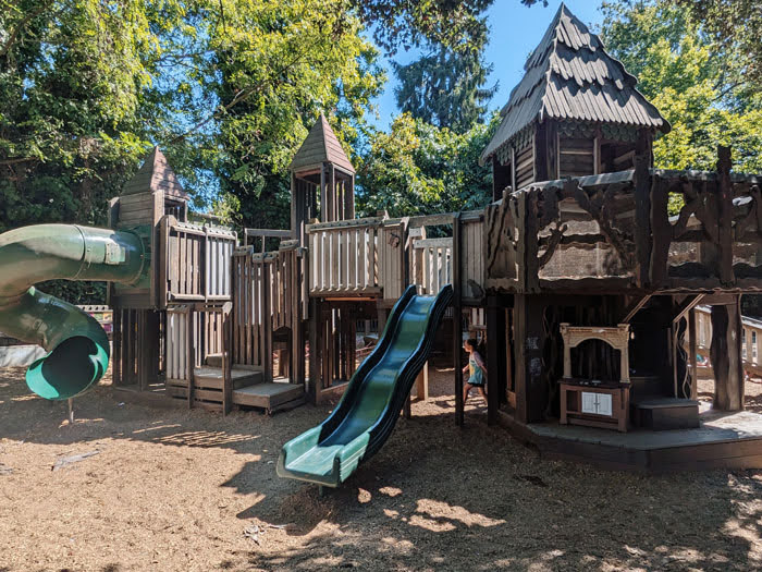 Frog Park in Oakland