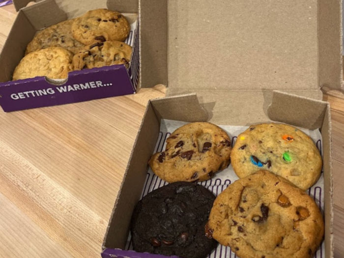 Insomnia Cookies 8 regular not deluxe yummy cookies