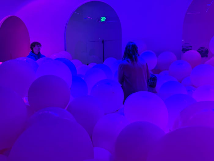 bubble planet has a room that's entirely filled with balloons