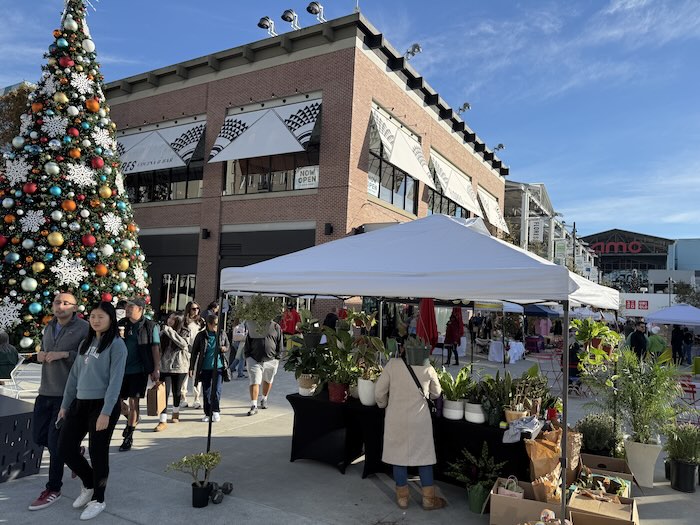 christmas market at outdoor shopping center in emeryville