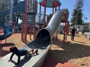 metal tube slide