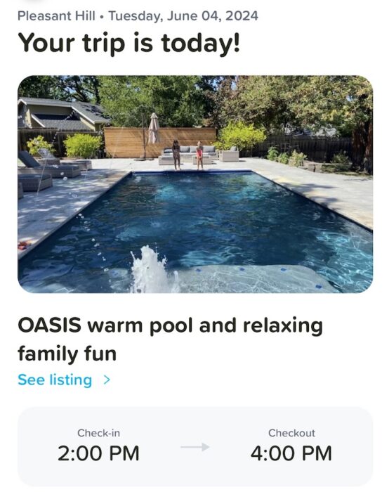 border=1 Screenshot from Swimply app