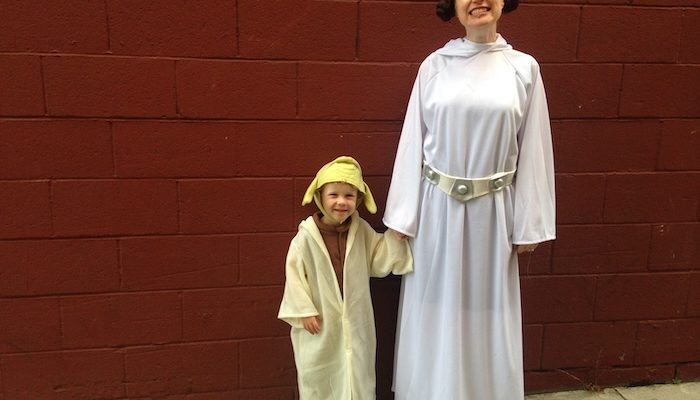 star wars day heather and sawyer as yoda and princess leia